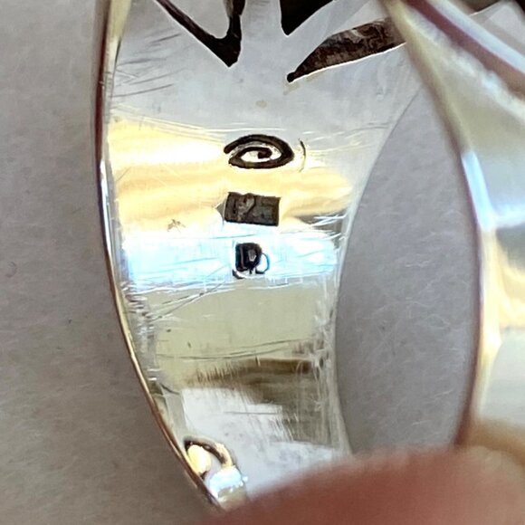 Michou Sterling Silver 925 Vermeil Oval Prehnite Peridot Scrollwork Ring Sz 6.25 - Picture 9 of 16